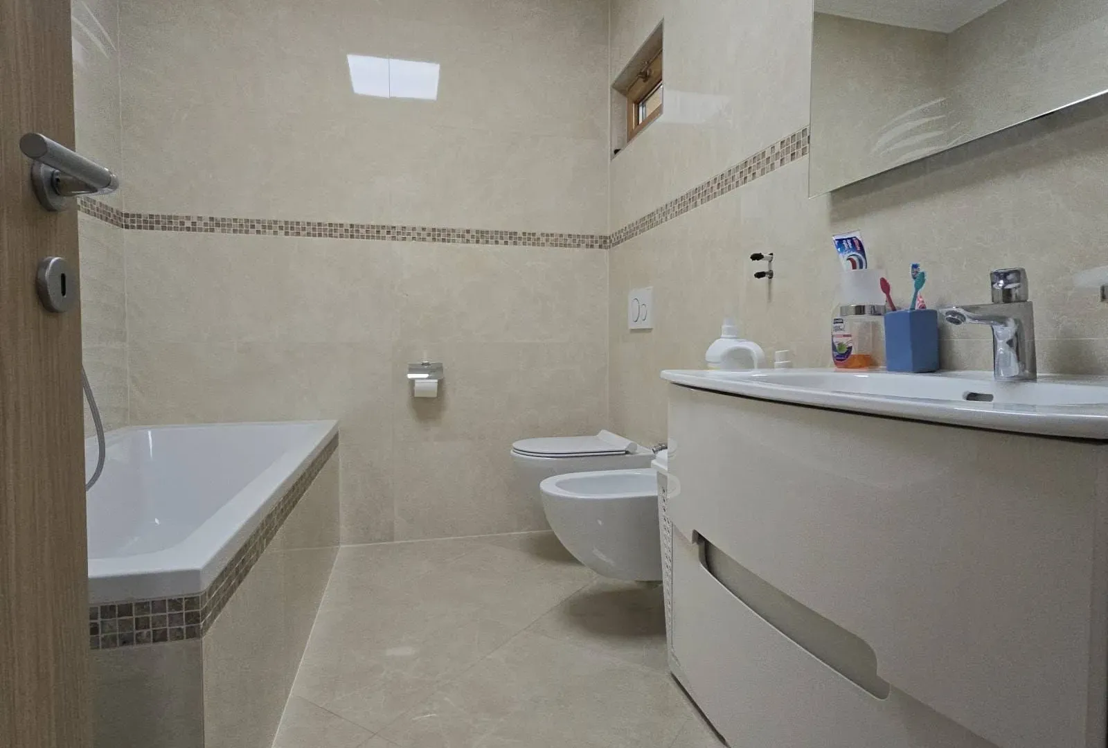 Prodaja, kuća, 200m², Podgorica, Crna Gora