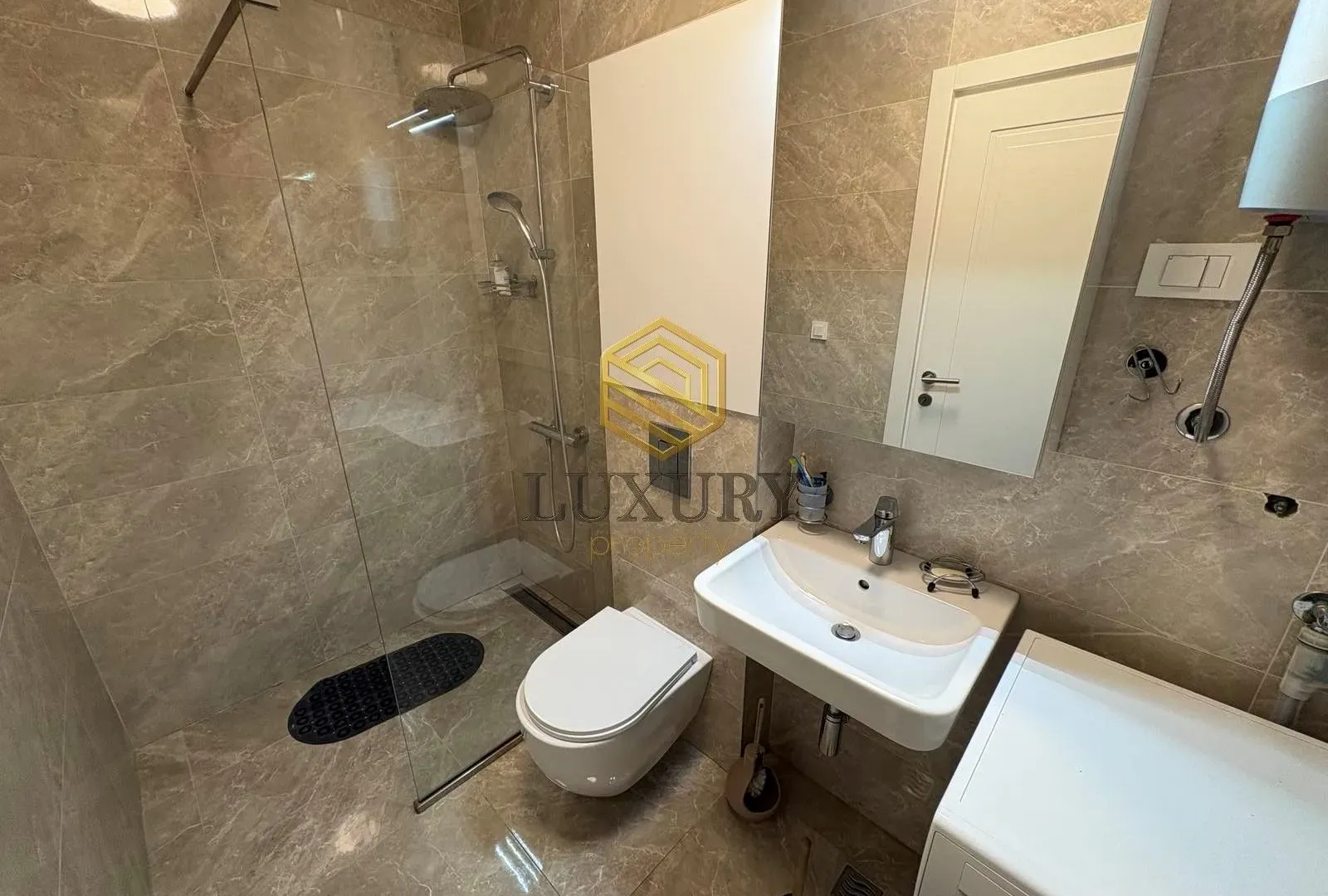 Rent, one bedroom apartment, 49m², City Kvart, Podgorica