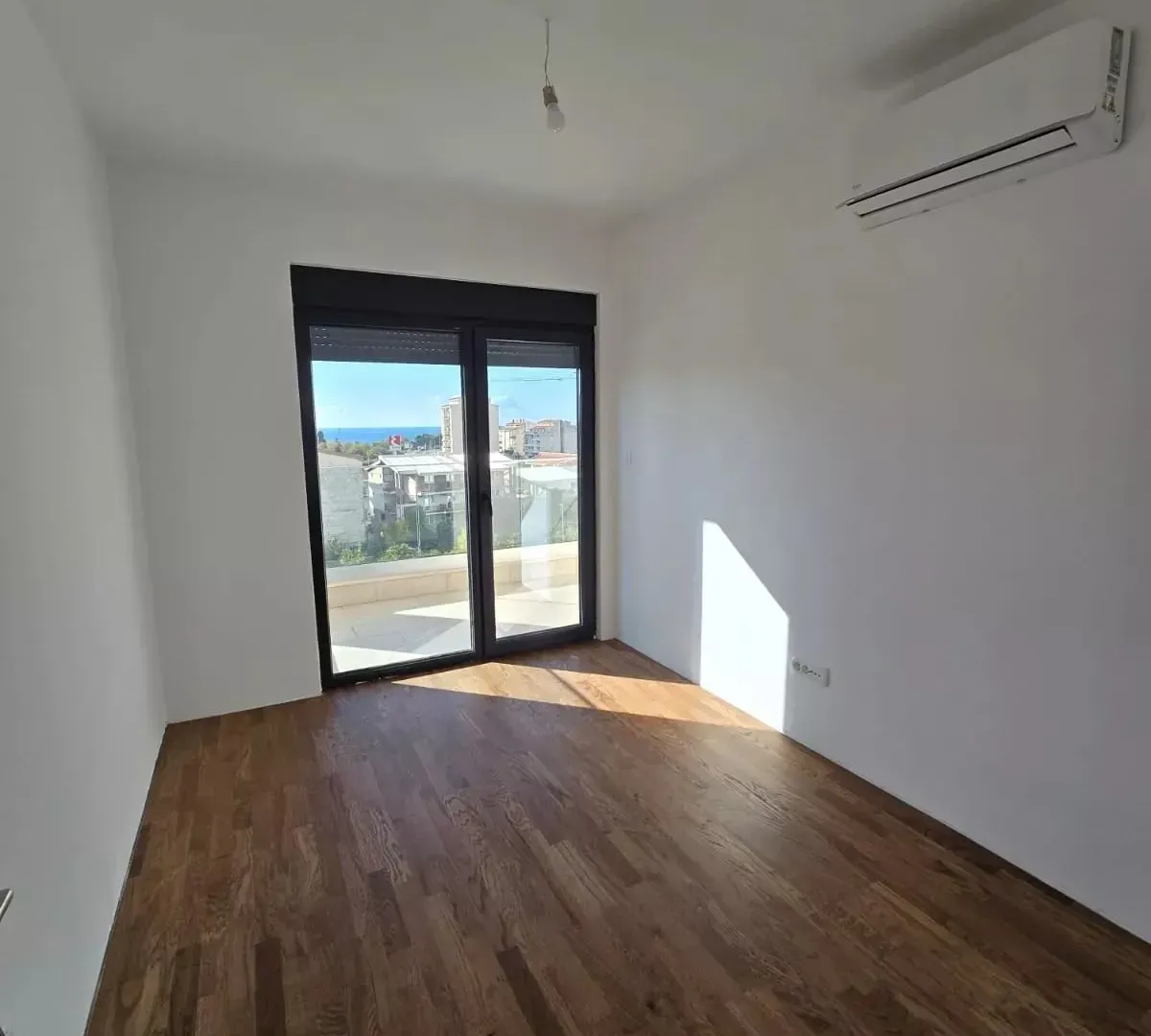 Sale, apartment, 69m², Topolica, Bar