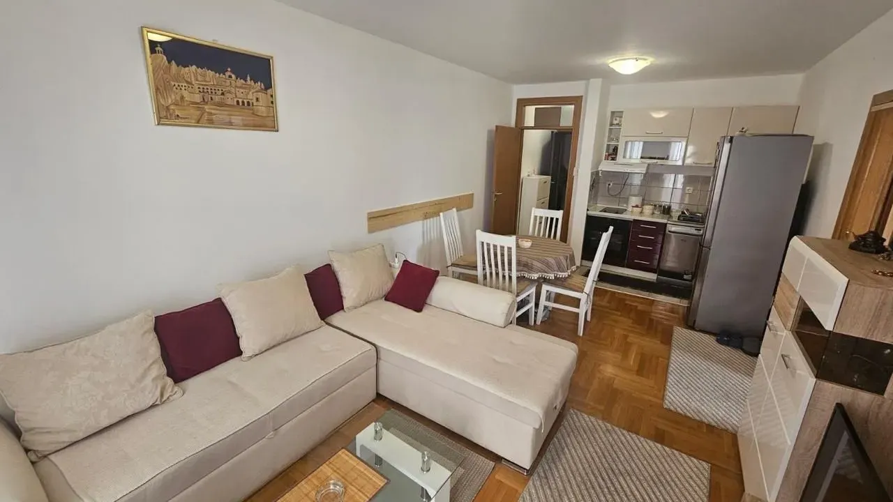 Prodaja, jednosoban stan, 45m², Babilonija, Budva