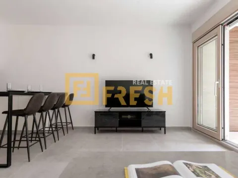 Prodaja, jednosoban stan, 73m², Kotor, Crna Gora - image 7