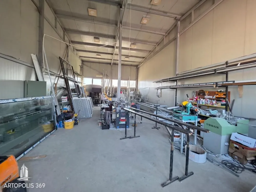 Izdavanje, poslovni prostor, 100m², Leštane, Grocka