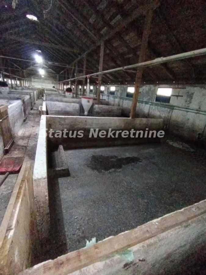 Sale, office space, 848m², Titel, Novi Sad
