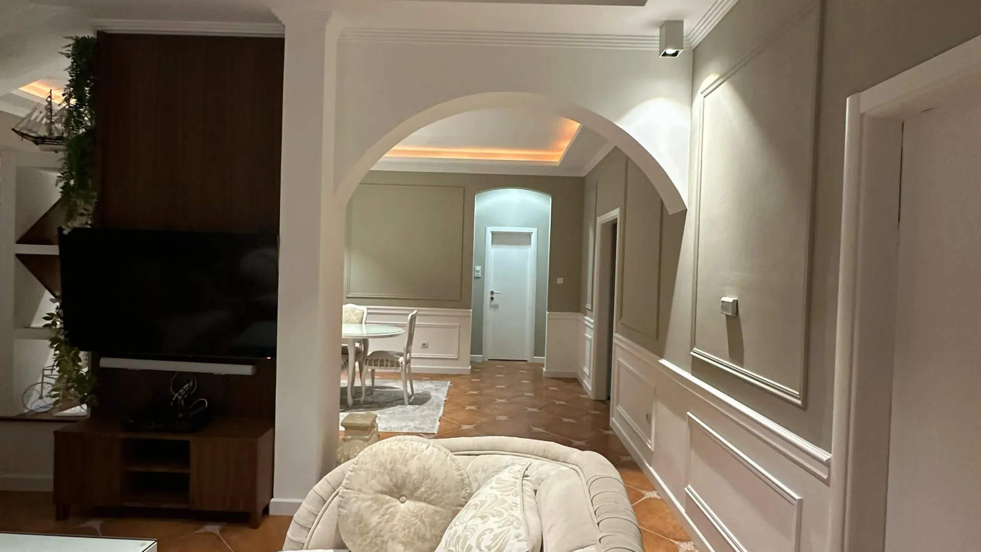 Rent, three bedroom apartment, 130m², Centar, Tivat