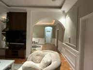 Izdavanje, trosoban stan, 130m², Centar, Tivat - image 3