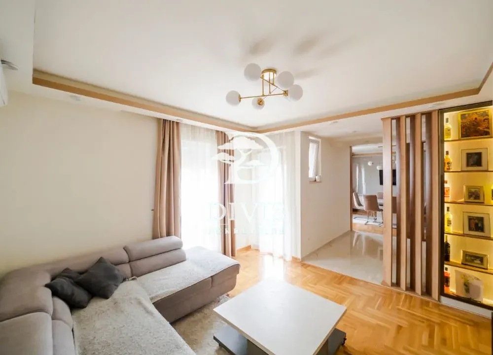 Sale, four bedroom apartment, 80m², Cvetkova Pijaca, Zvezdara Sve Podlokacije