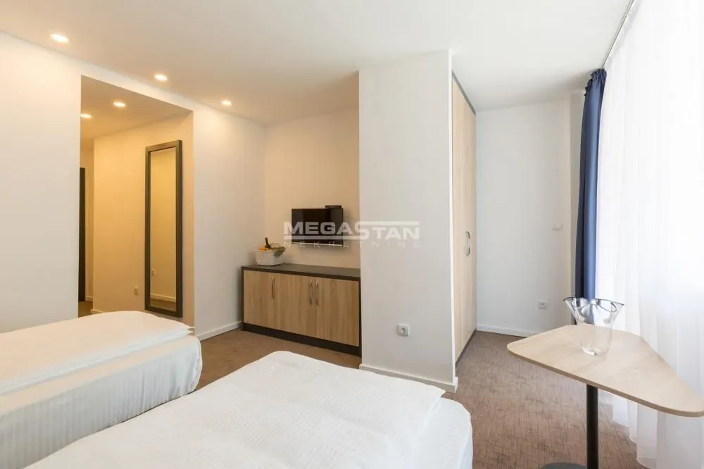 Sale, office space, 255m², Vračar Sve Podlokacije, Beograd