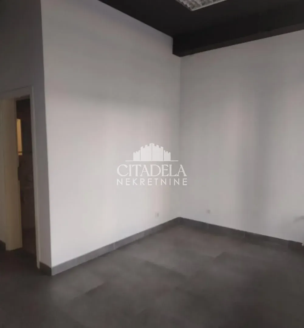 Sale, office space, 85m², Novi Beograd Blok 65, Novi Beograd Sve Podlokacije