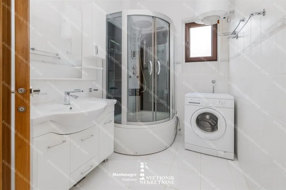 Prodaja, jednosoban stan, 60m², Igalo, Herceg Novi