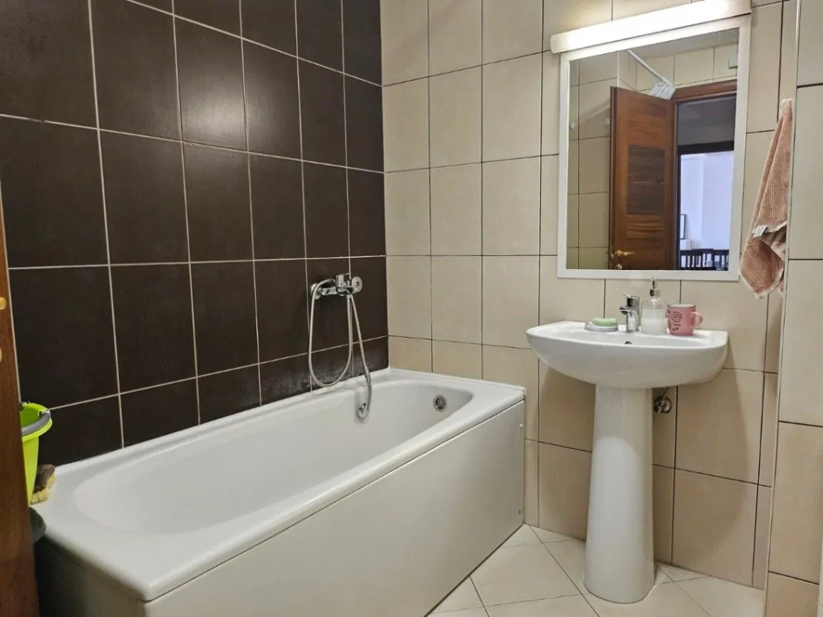 Prodaja, dvosoban stan, 85m², Preko Morače, Podgorica