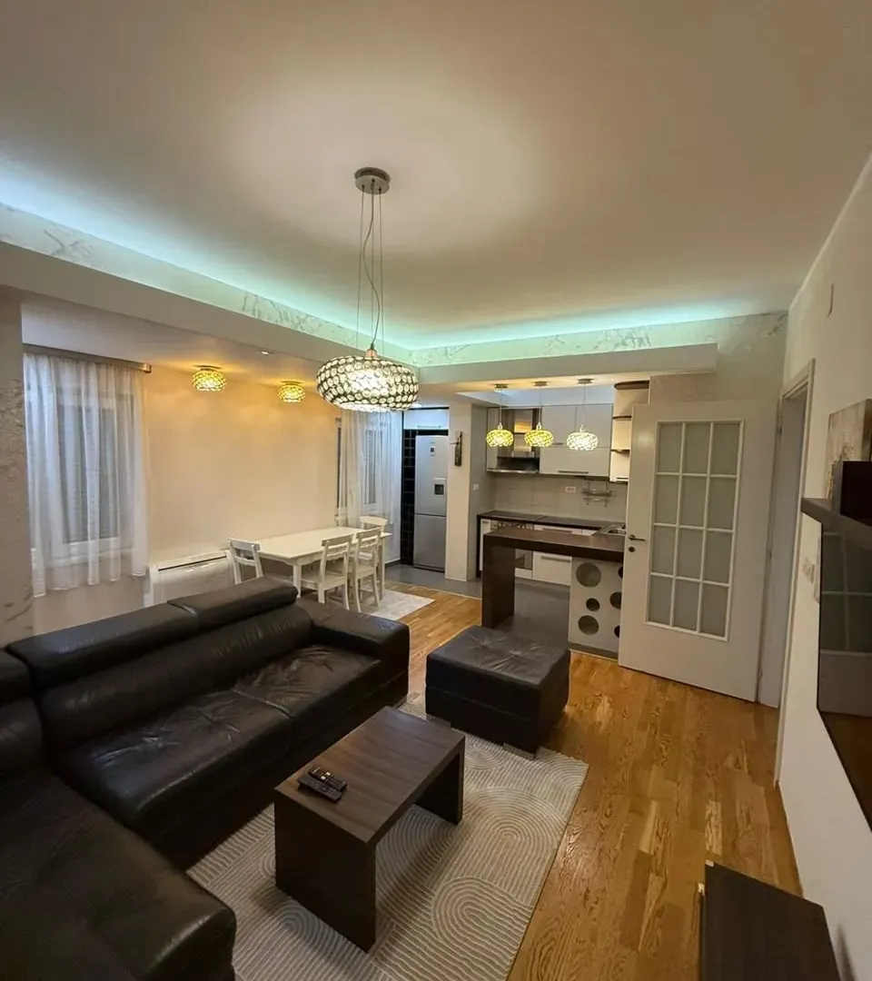 Prodaja, dvosoban stan, 72m², City Kvart, Podgorica