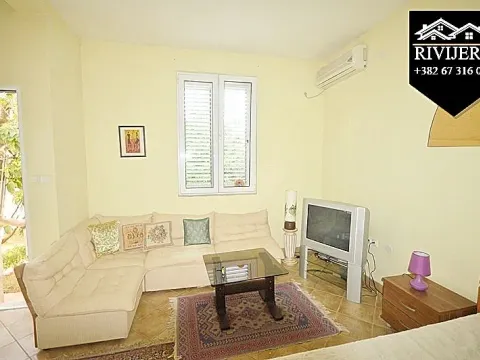 Sale, house, 75m², Centar, Herceg Novi - image 11