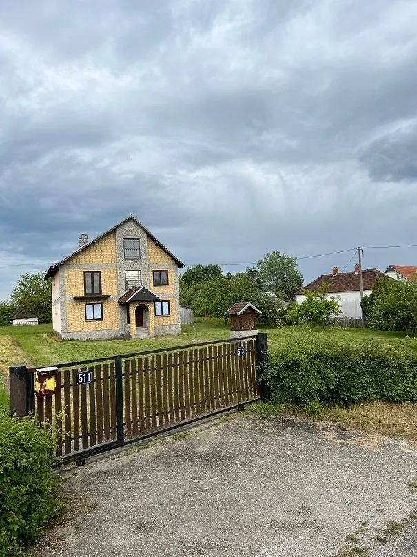 Prodaja, kuća, 236m², Lazarevac, Beograd