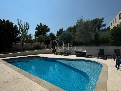 Prodaja, kuća, 233m², Tivat, Crna Gora - image 3