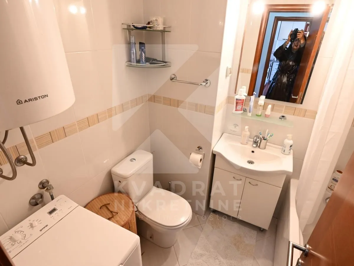 Izdavanje, jednosoban stan, 50m², Preko Morače, Podgorica