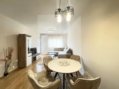 Rent, one bedroom apartment, 49m², Central Point, Podgorica - image 4