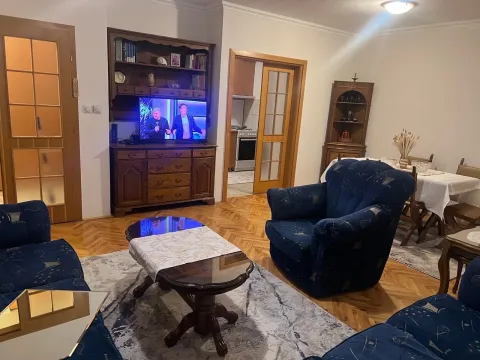 Rent, one bedroom apartment, 56m², Stari Aerodrom, Podgorica - image 2