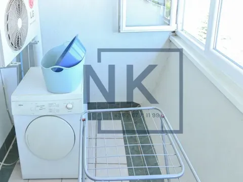 Prodaja, dvosoban stan, 95m², Stari Aerodrom, Podgorica - image 12