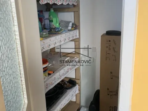 Izdavanje, trosoban stan, 71m², Centar, Novi Sad - image 8