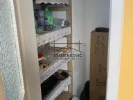 Izdavanje, trosoban stan, 71m², Centar, Novi Sad - image 8