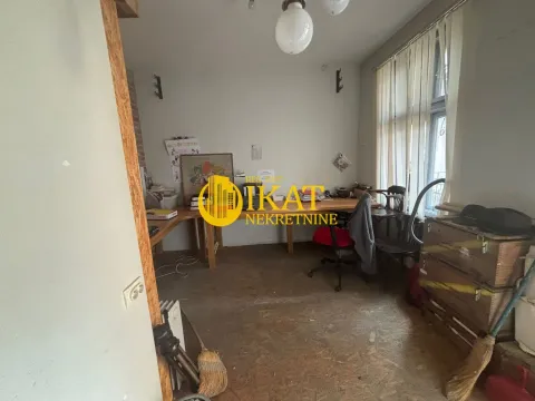 Rent, apartment, 16m², Stari Grad, Beograd - image 2