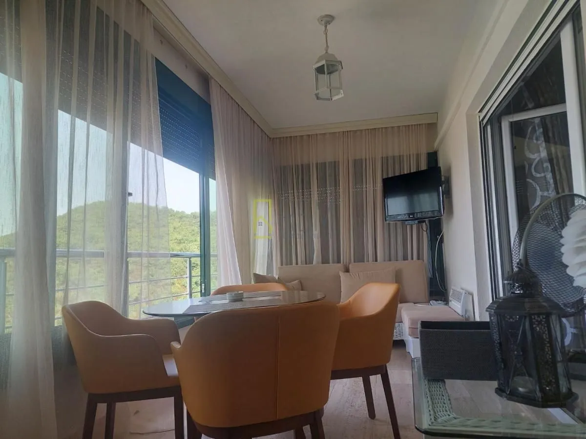 Sale, two bedroom apartment, 86m², Pržno, Budva