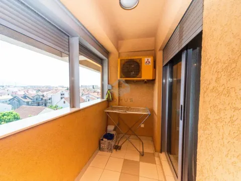 Prodaja, jednosoban stan, 51m², Stari Aerodrom, Podgorica - image 9