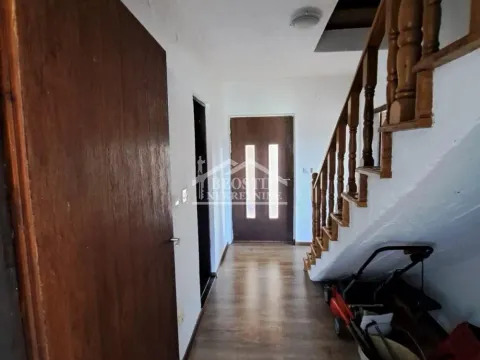 Prodaja, kuća, 204m², Ritopek, Grocka - image 16