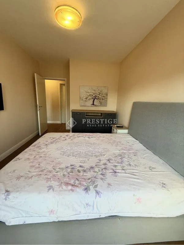 Izdavanje, dvosoban stan, 75m², Preko Morače, Podgorica