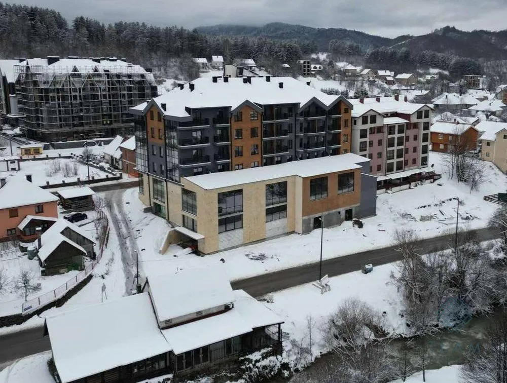 Sale, two bedroom apartment, 62m², Centar, Kolašin