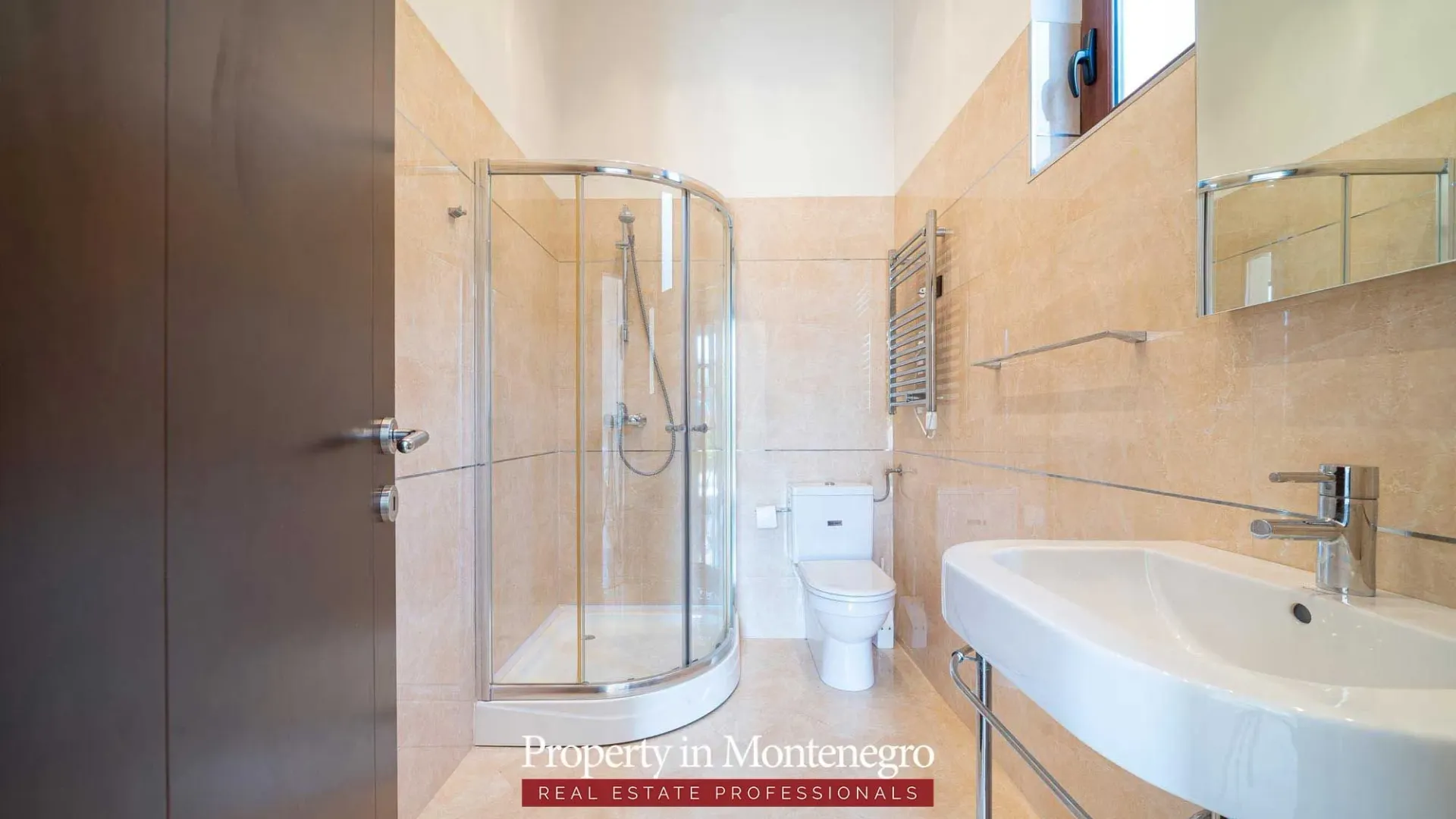 Sale, house, 971m², Petrovac, Budva