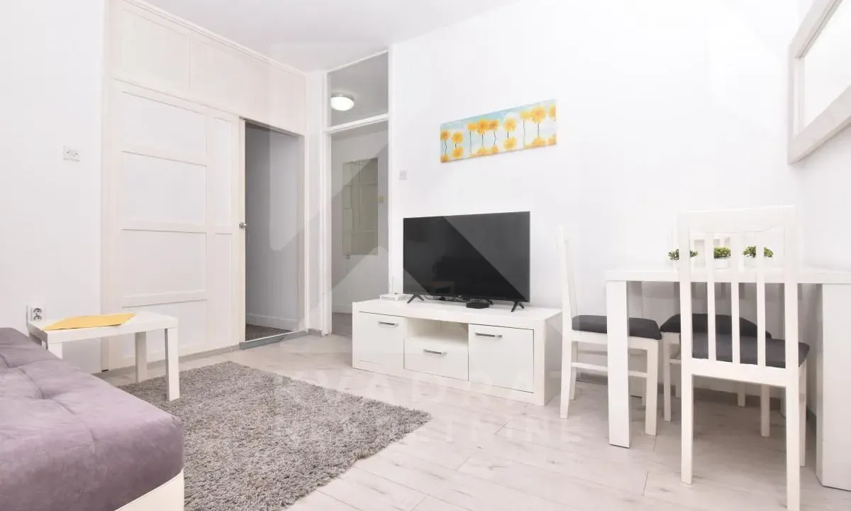 Rent, studio apartment, 29m², Preko Morače, Podgorica