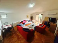 Prodaja, dvosoban stan, 65m², Stari Aerodrom, Podgorica - image 2