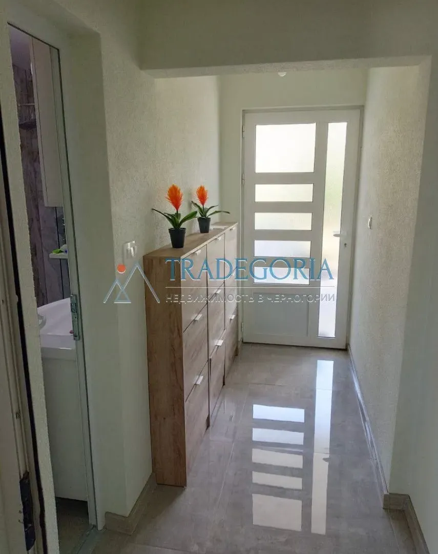 Prodaja, dvosoban stan, 60m², Bar, Crna Gora