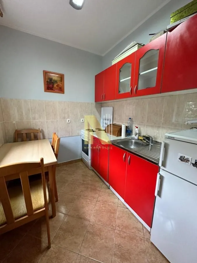 Izdavanje, jednosoban stan, 29m², Sajmište, Novi Sad
