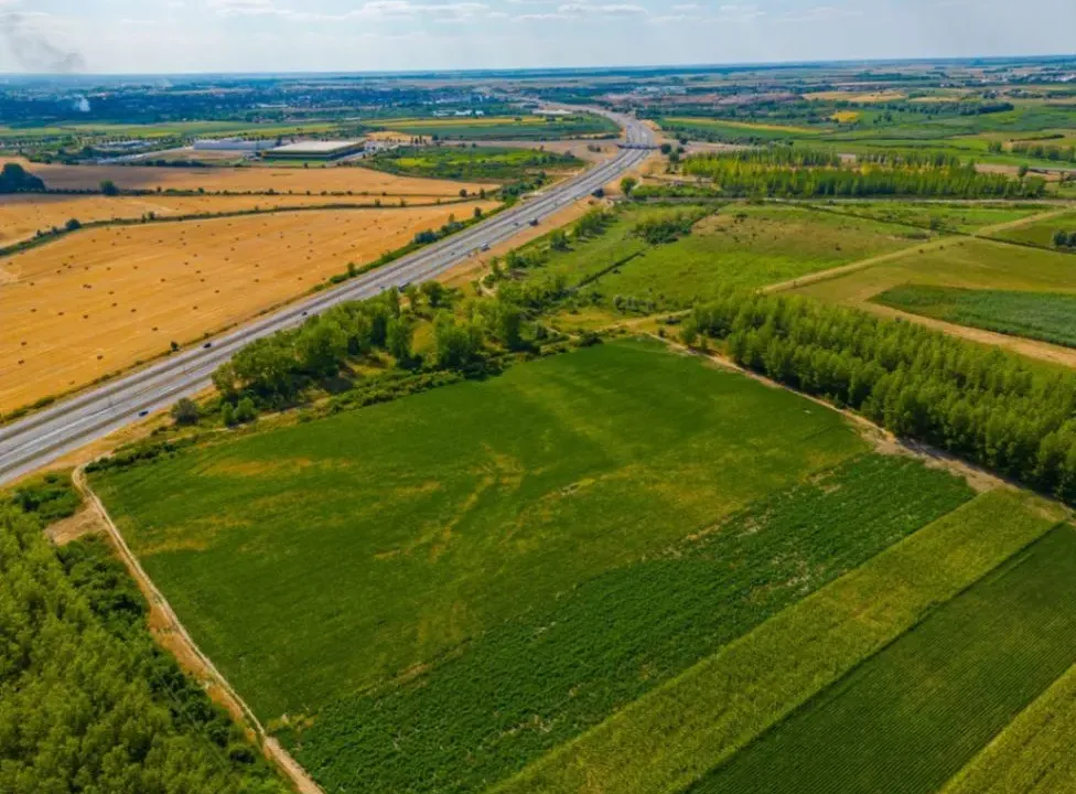 Sale, land lot, 50827m², Novi Sad, Srbija