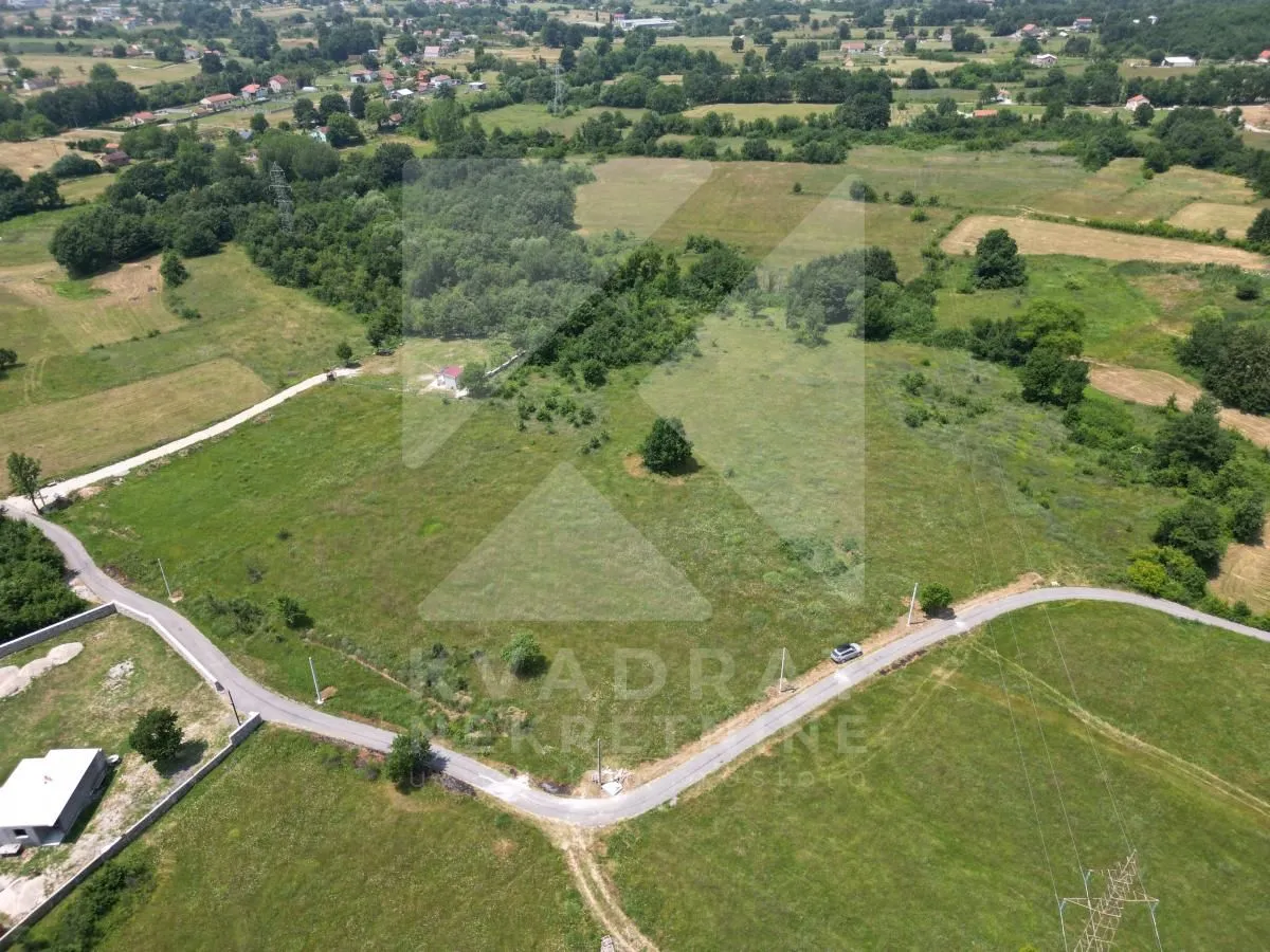 Prodaja, plac, 2500m², Pričelje, Podgorica