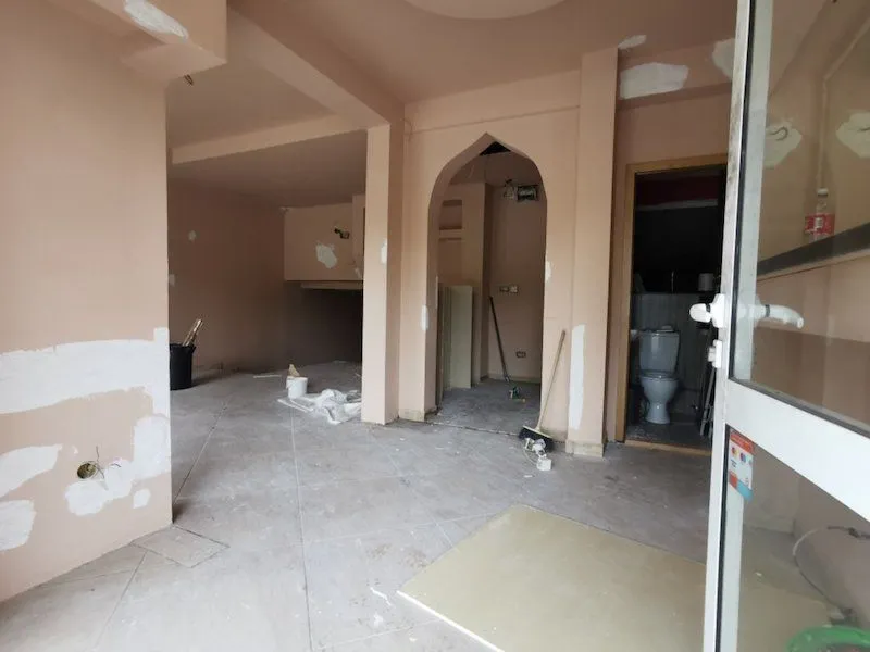 Prodaja, poslovni prostor, 55m², Krivi Most, Podgorica