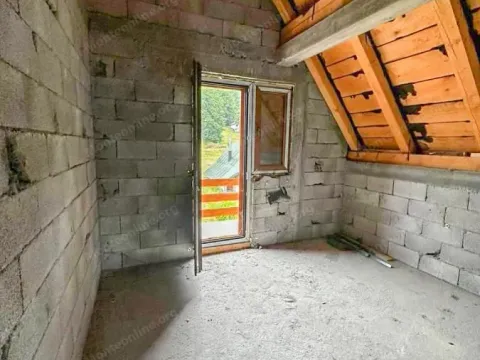 Prodaja, kuća, 200m², Motički gaj, Žabljak - image 11