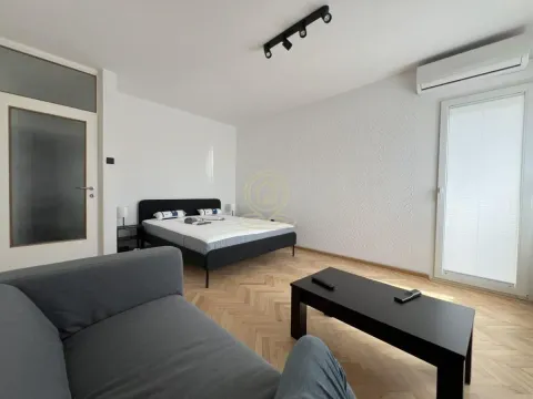 Izdavanje, jednosoban stan, 35m², Centar, Kragujevac - image 5