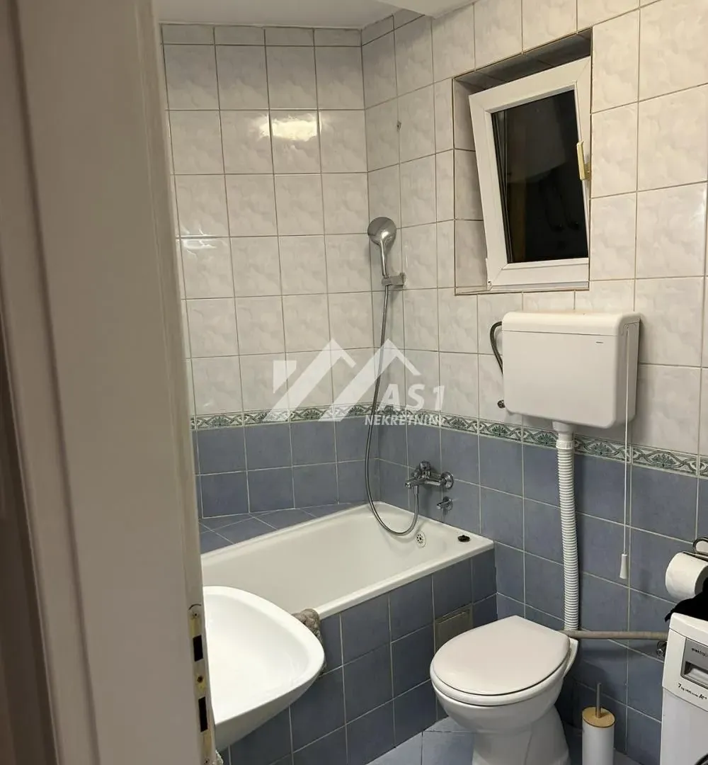 Rent, two bedroom apartment, 52m², Grbavica, Novi Sad Sve Podlokacije