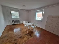 Izdavanje, kuća, 90m², Sremska Kamenica, Petrovaradin - image 6
