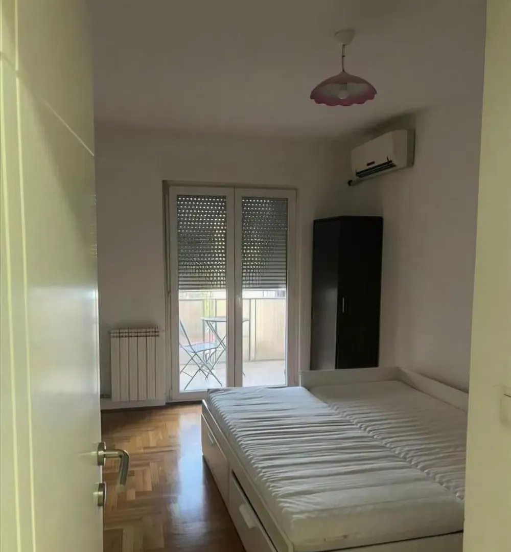 Rent, two bedroom apartment, 52m², Đeram Pijaca, Beograd