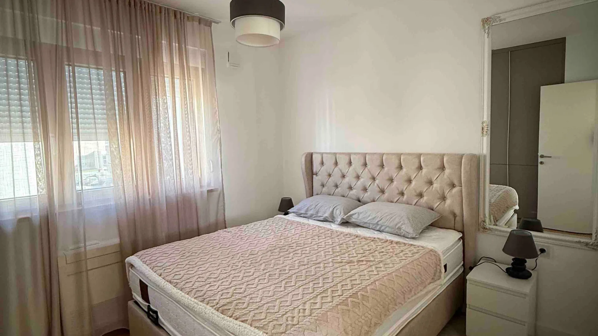 Rent, one bedroom apartment, 42m², Tološka šuma, Podgorica