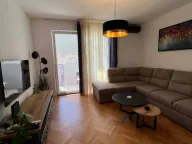 Izdavanje, dvosoban stan, 60m2, Centar, Bar