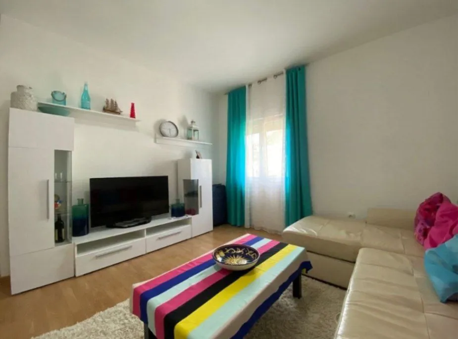 Prodaja, dvosoban stan, 59m², Sveti Stefan, Budva