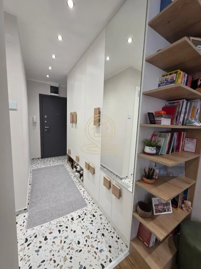 Prodaja, trosoban stan, 69m², Voždovac Sve Podlokacije, Beograd