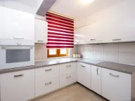 Rent, two bedroom apartment, 90m², Petrovac, Budva - image 3