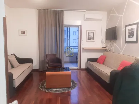 Izdavanje, stan, 35m², City Kvart, Podgorica