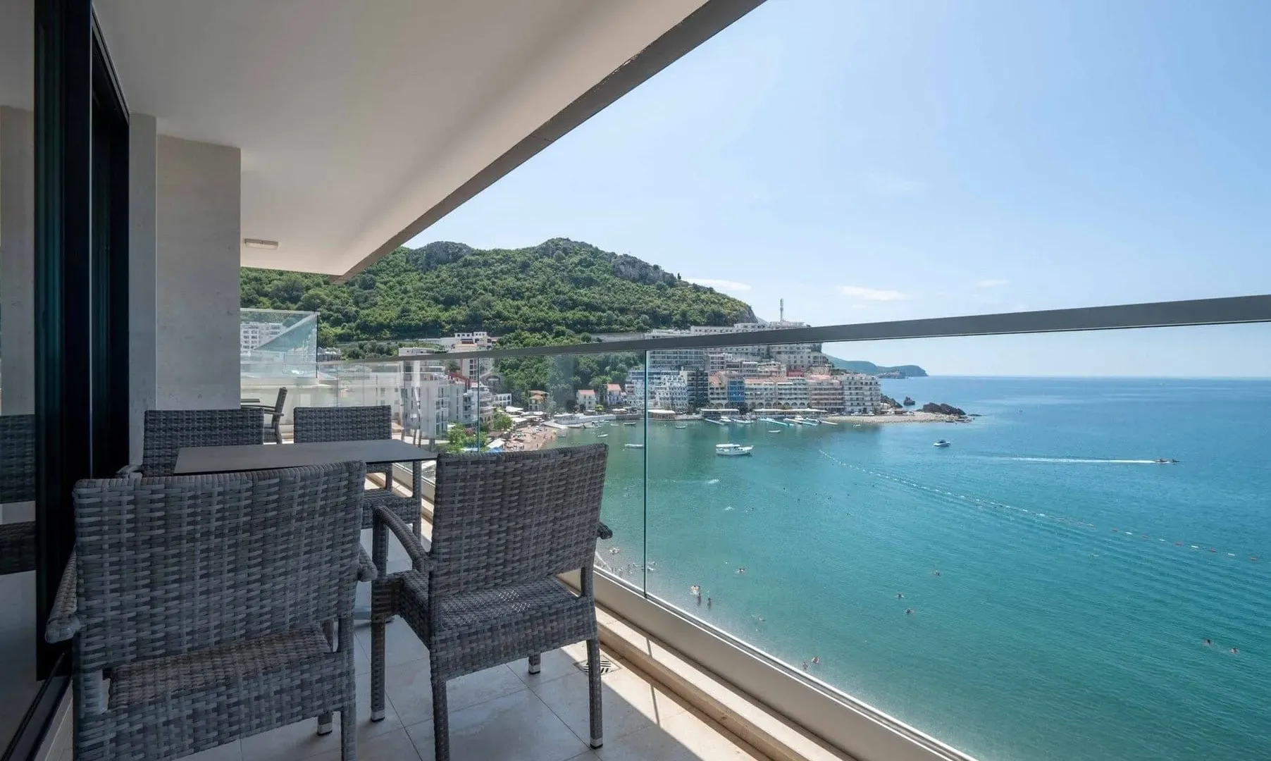 Sale, two bedroom apartment, 114m², Rafailovići, Budva